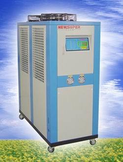 風冷式凍水機XZ-25AC(冷凍水機、干洗機制冷設備)--東莞市新卓機械設備